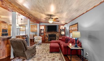 8010 Lakeside Dr, Appling, GA 30802