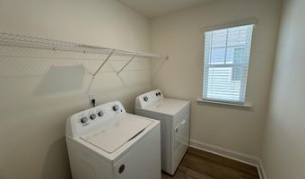 37 Bluebell St, Angier, NC 27501