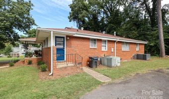1424 Wembley Dr, Charlotte, NC 28205