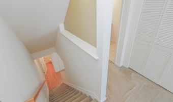 4 Chelsea Ct, Atlantic City, NJ 08401