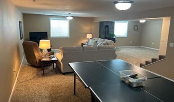 184 S 1st St W, Cowley, WY 82420