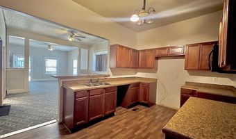 1020 N 1st St, Arkansas City, KS 67005