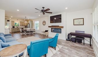 1103 Grand Teton Dr, Benton, AR 72019