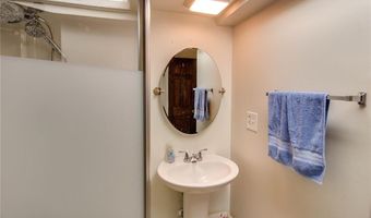 8556 Kee Mac Ln, Alton, IL 62002