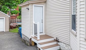 82 Main St, Blackstone, MA 01504