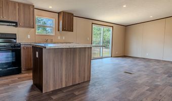 2833 Vancouver Dr, Alford, FL 32420