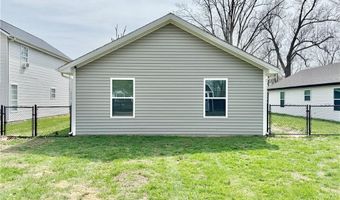 84 Union Ave, Austin, IN 47102
