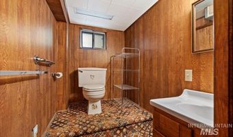 1922 Everett, Caldwell, ID 83605