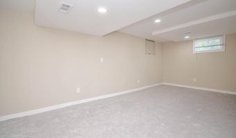 9107 LINDALE Dr, Bethesda, MD 20817