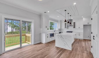 12 Outsail Ave, Barnegat, NJ 08005