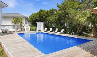 21 Cape Fear Trl, Bald Head Island, NC 28461