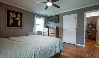 130 Biscayne Dr, Athens, GA 30606