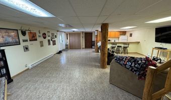 40 Upper Prairie Dog Rd, Banner, WY 82832