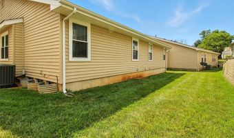 531 Spring Glen Dr, Ballwin, MO 63021