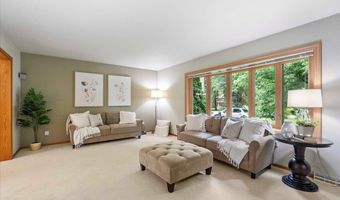 2524 CARRIEDALE Ct, Fitchburg, WI 53711