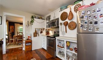 195 Town Farm Rd, Coventry, RI 02816