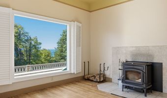 1829 IRVING Ave, Astoria, OR 97103