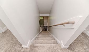 216 Vanderbuilt Ct, Aberdeen, NC 28315