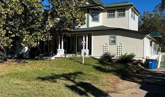 311 E A St, Atoka, OK 74525