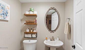 1411 Wood Creek Dr, Athens, TN 37303