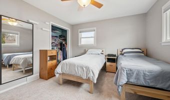 18755 Dale Ave, Allen Park, MI 48101
