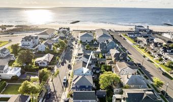 39 E End Ave, Avon By The Sea, NJ 07717