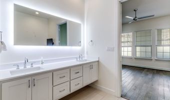 5015 Meridian Ln 1102, Addison, TX 75001