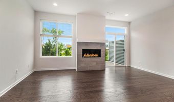 2719 Bristol Ridge Dr, Ann Arbor, MI 48105