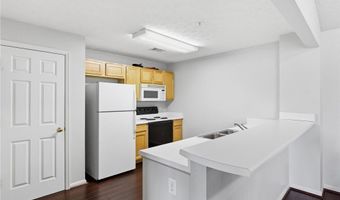 1114 S COLLEGE St S 10-303, Auburn, AL 36830