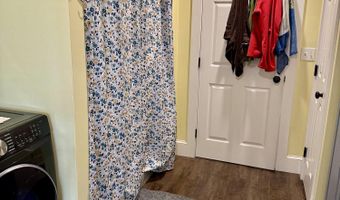 1315 S Belfast Ave, Augusta, ME 04330