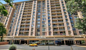 4600 S FOUR MILE RUN Dr 421, Arlington, VA 22204