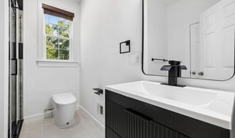 22411 CONSERVANCY Dr, Ashburn, VA 20148