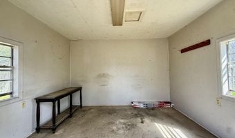 1800 EVANGELINE Dr, Bastrop, LA 71220