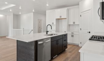 571 S Cedar Creek Dr #127, Cedar City, UT 84720