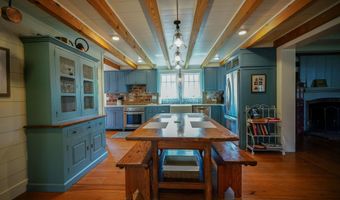 32 SHIPCARPENTER Sq, Lewes, DE 19958