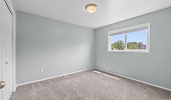8920 W Donnybrook Dr, Boise, ID 83709