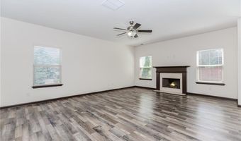 893 Whitfield Oak Rd, Auburn, GA 30011