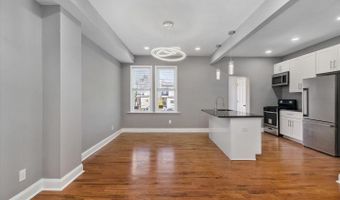 327 LYNDHURST St, Baltimore, MD 21229