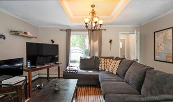 608 Black Plain Rd, North Smithfield, RI 02896