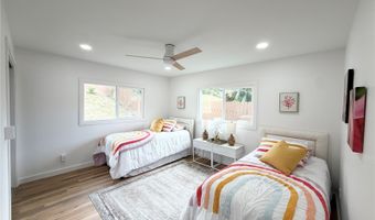 1225 Mokapu Blvd, Kailua, HI 96734