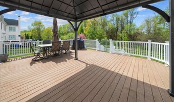 33 WATERTON Dr, Bear, DE 19701