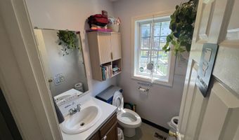 41 Commerce Way, Barrington, NH 03825