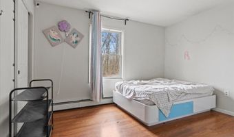 3 Cold Spring Dr, Alloway, NJ 07422