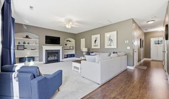 7808 Lagenaria Dr, Angier, NC 27501