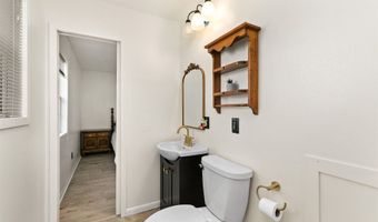 605 6th Street Pl SE, Altoona, IA 50009