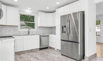 44 Atwells Ave, Johnston, RI 02919