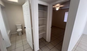 1005 Dickerson Dr SE A, Albuquerque, NM 87106