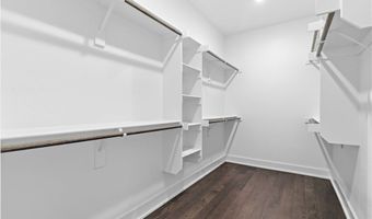 1951 Edgewood Rd, Bentonville, AR 72713