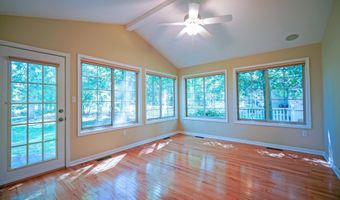 72 GAINSBOROUGH Dr, Lewes, DE 19958