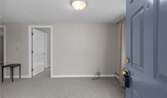 66 Girard Ave 401, Newport, RI 02840